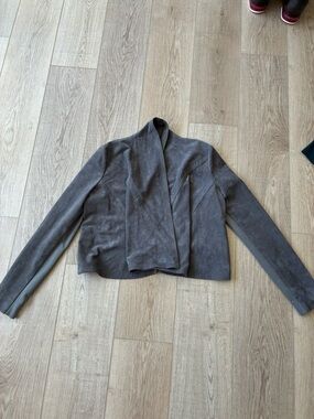 BCBGMaxAzria Women's Gray Vegan Suede Jimmy moto jacket small open front draped